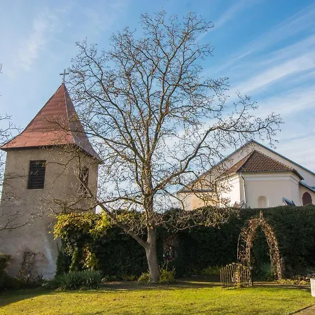 Vendégház Dom Xaver